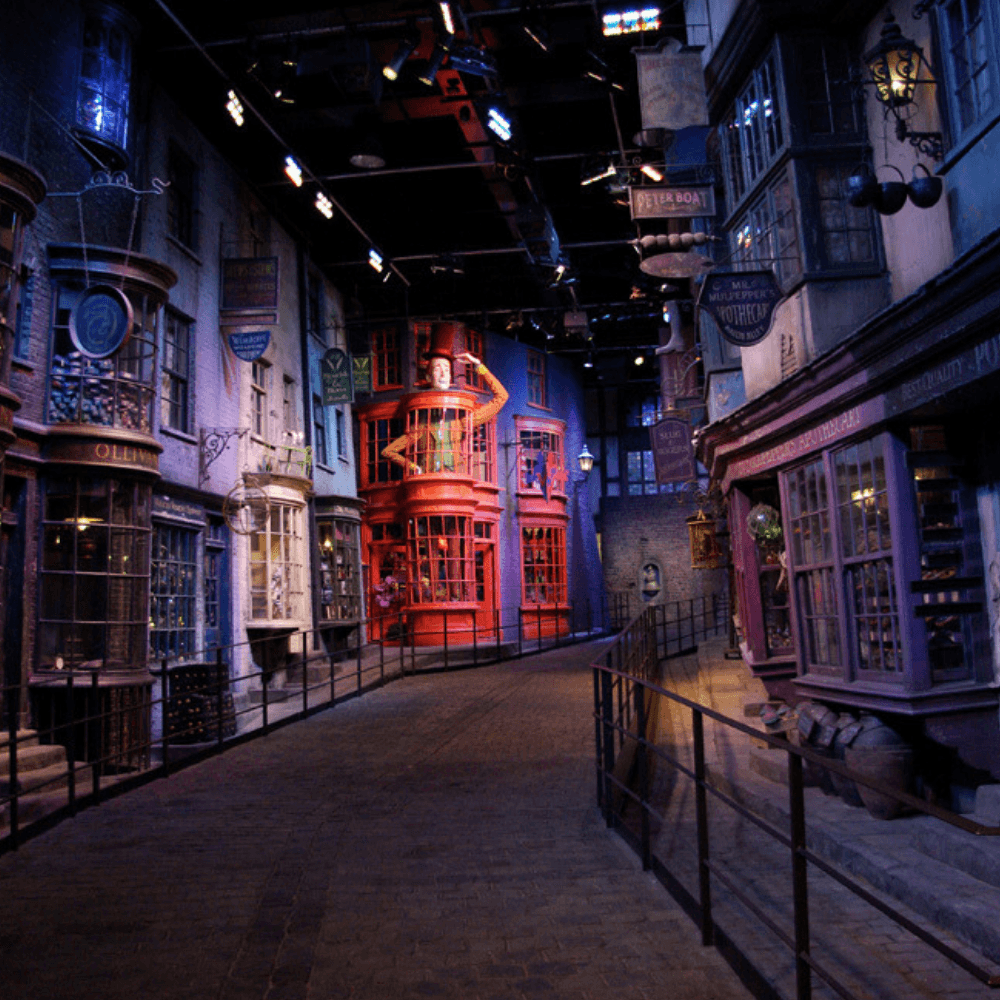 Warner Bros 1000X1000